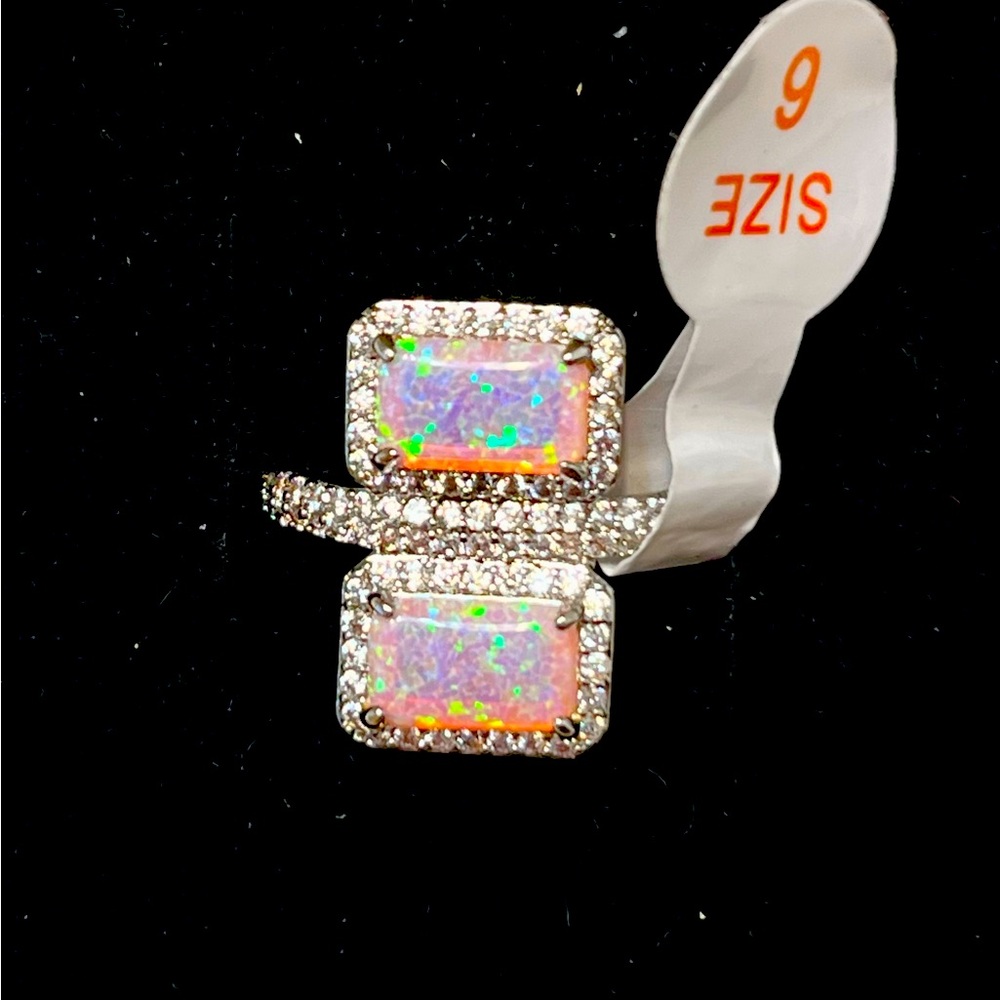 Bomb Party Size 6 “An Intricate Beauty” peach fire opal RBP8267 on Rhodium